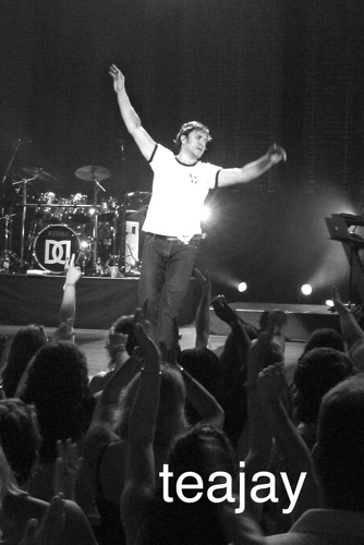 webjblastshotBWcrop